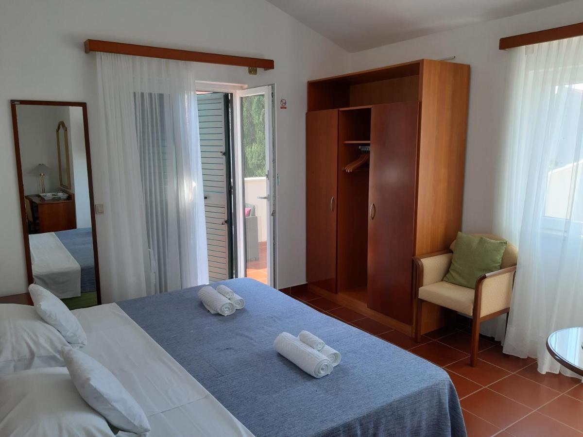 Guest House Sol Cavtat Ngoại thất bức ảnh